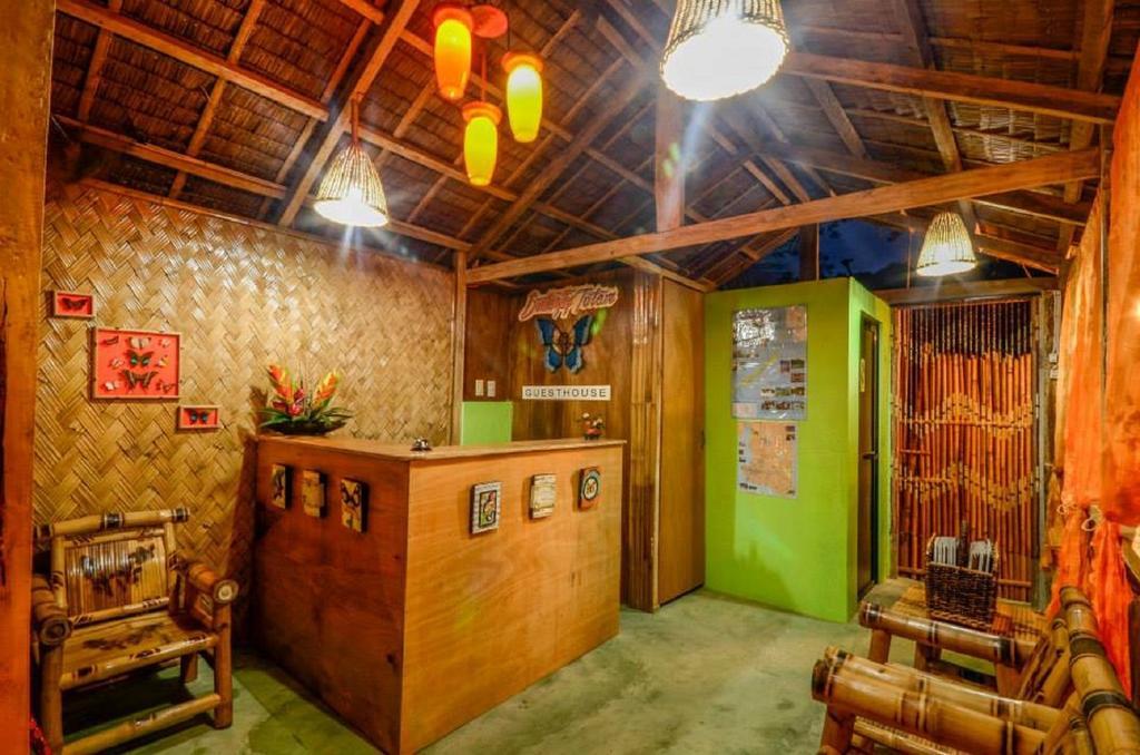 Butterfly Totem Guesthouse Puerto Princesa Extérieur photo